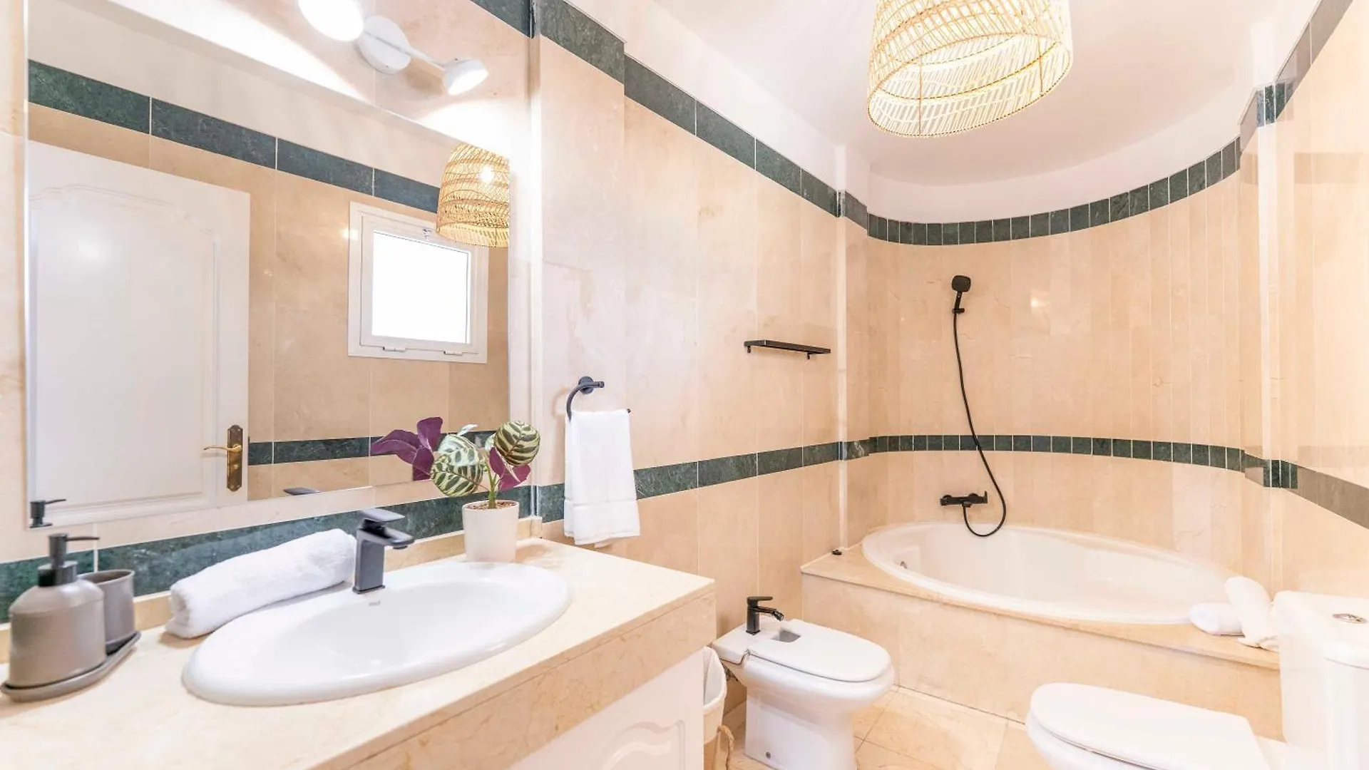 Lägenhet Benimar Costa Adeje Suites