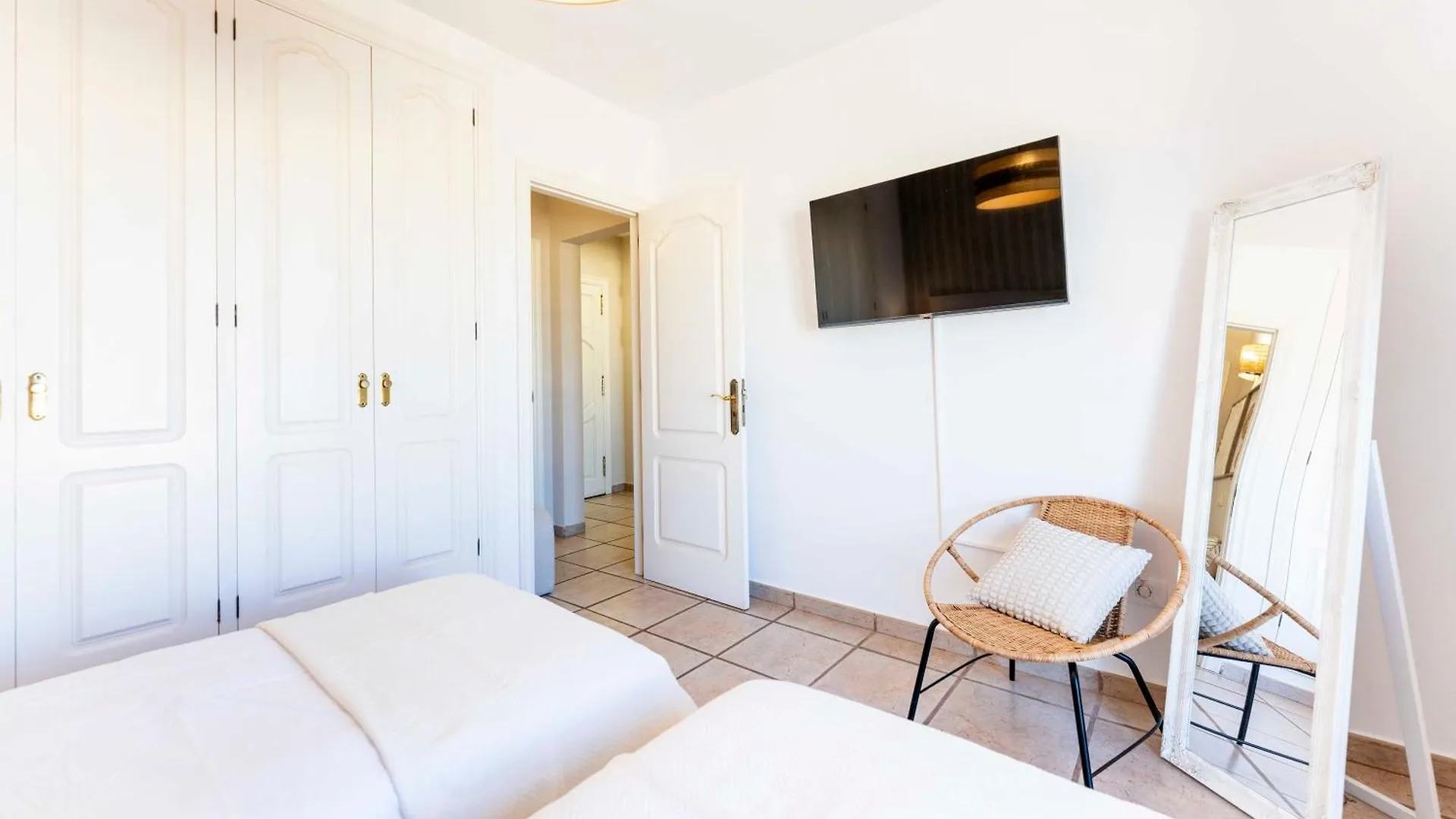 Benimar Costa Adeje Suites Spanien