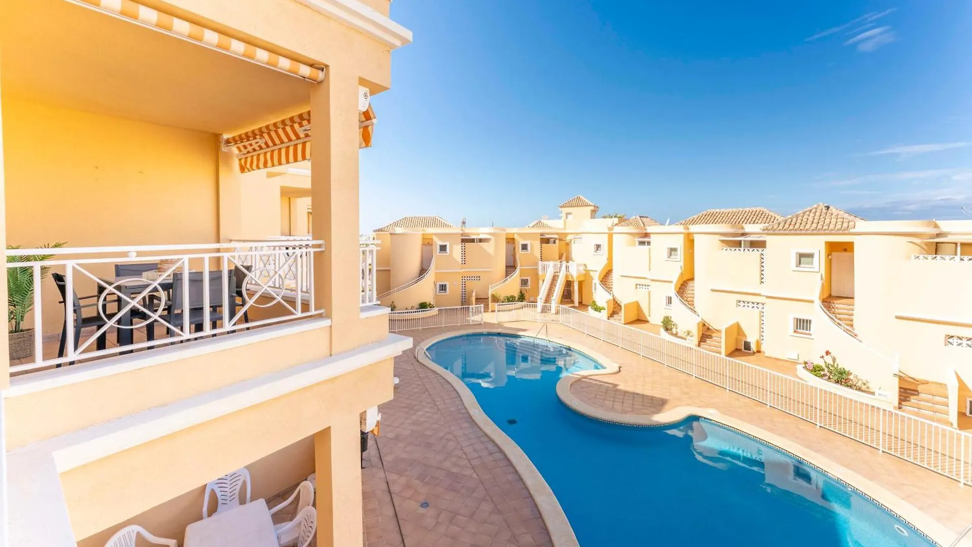 Benimar Costa Adeje Suites Lägenhet